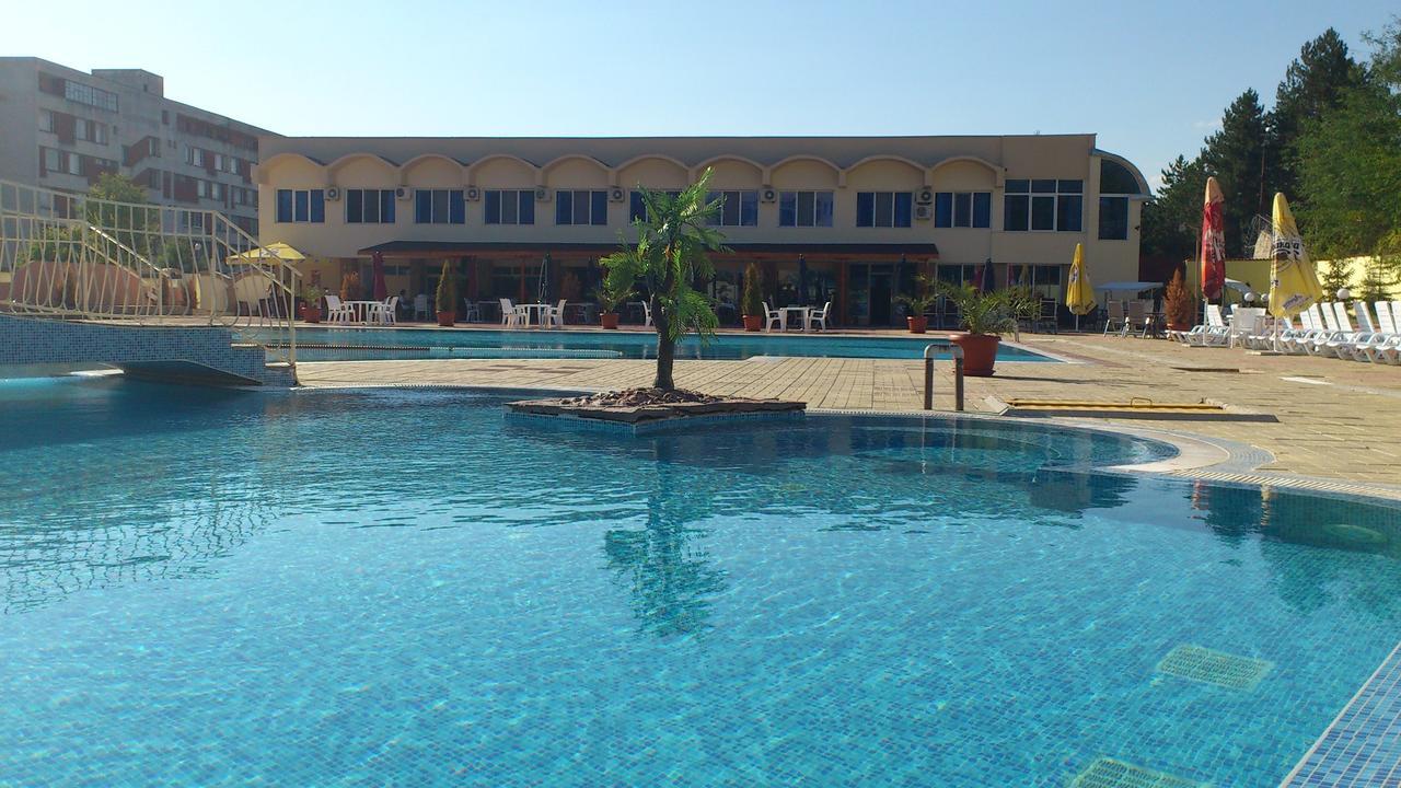 Hotel Mimoza Razgrad Eksteriør billede